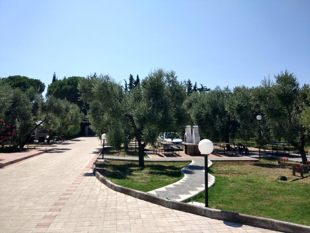 Tenuta Montincello Vieste Buitenkant foto